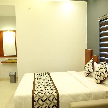 4U Business Hotel Chennai Extérieur photo