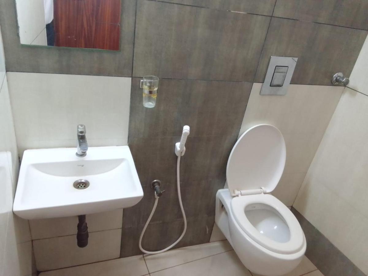 4U Business Hotel Chennai Extérieur photo